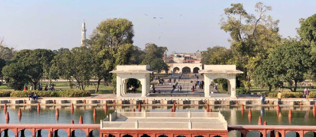 shalimar gardens lahore