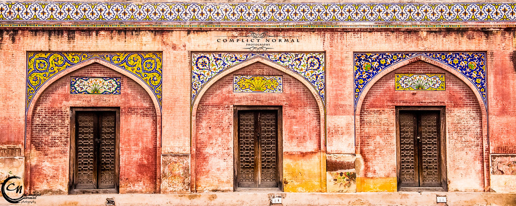 masjid wazir khan